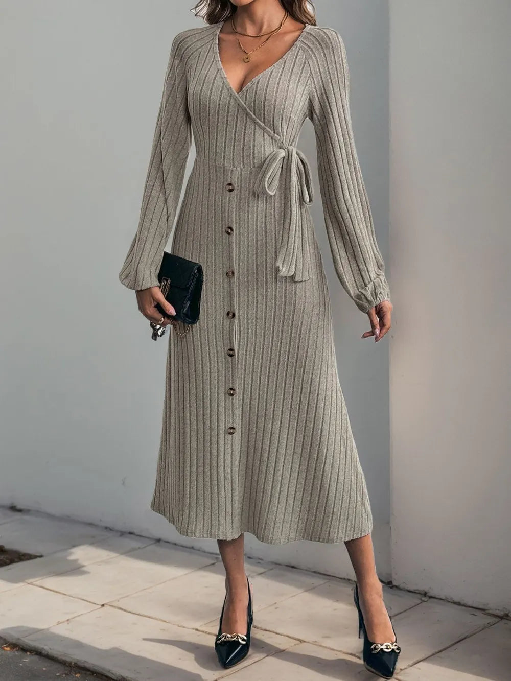 V-neck solid color button tied A-list knitted dress