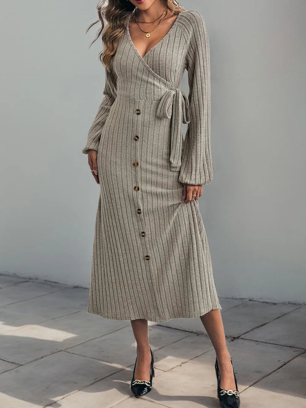 V-neck solid color button tied A-list knitted dress