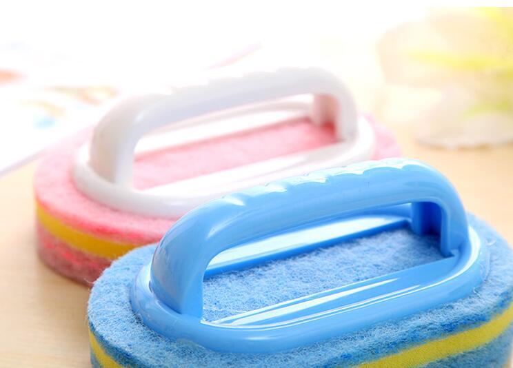 The versatile cleaning brush for kitchen