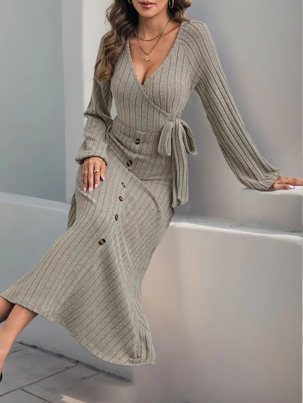 V-neck solid color button tied A-list knitted dress