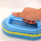 The versatile cleaning brush for kitchen