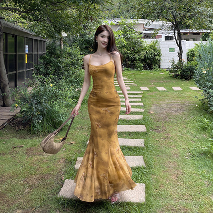 Yellow butterfly print step by step lotus suspender long dress