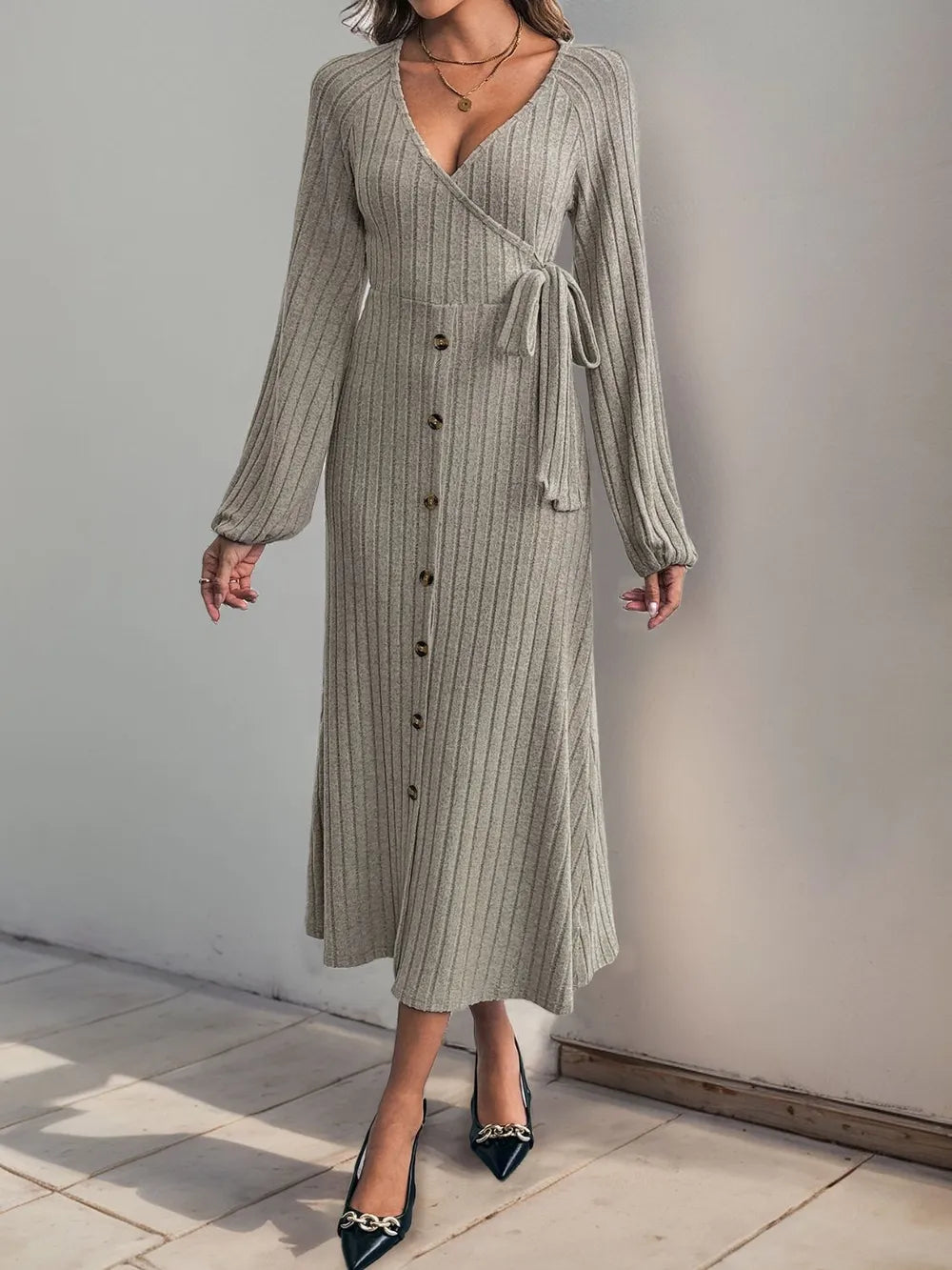 V-neck solid color button tied A-list knitted dress