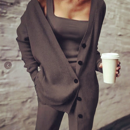 Solid color knitted jacket three piece set