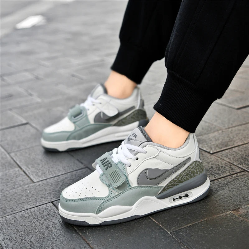 Boys' shoes 2025 new autumn and winter casual board shoes low-top basketball shoes anti-slip and versatile sports shoes