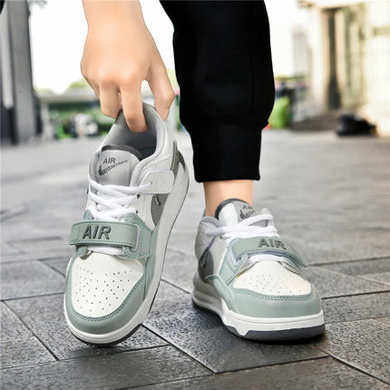 Boys' shoes 2025 new autumn and winter casual board shoes low-top basketball shoes anti-slip and versatile sports shoes