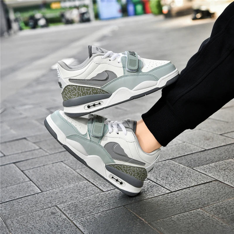 Boys' shoes 2025 new autumn and winter casual board shoes low-top basketball shoes anti-slip and versatile sports shoes